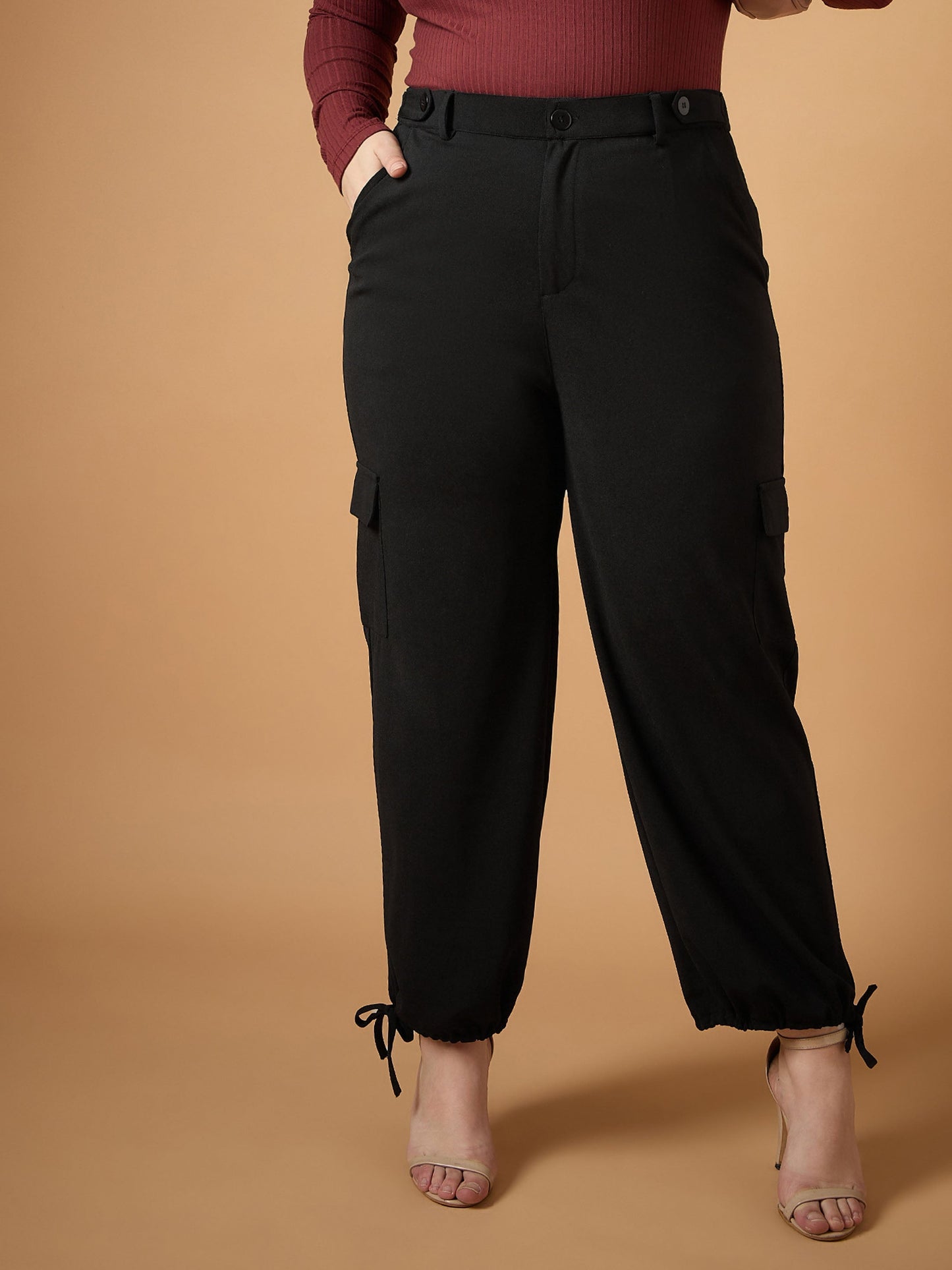 Women's Black Solid Pant