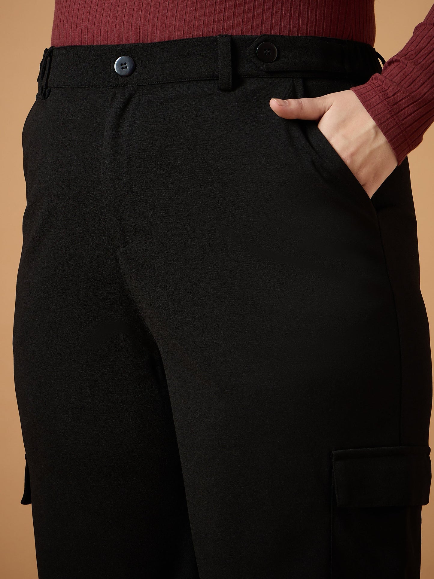 Women's Black Solid Pant