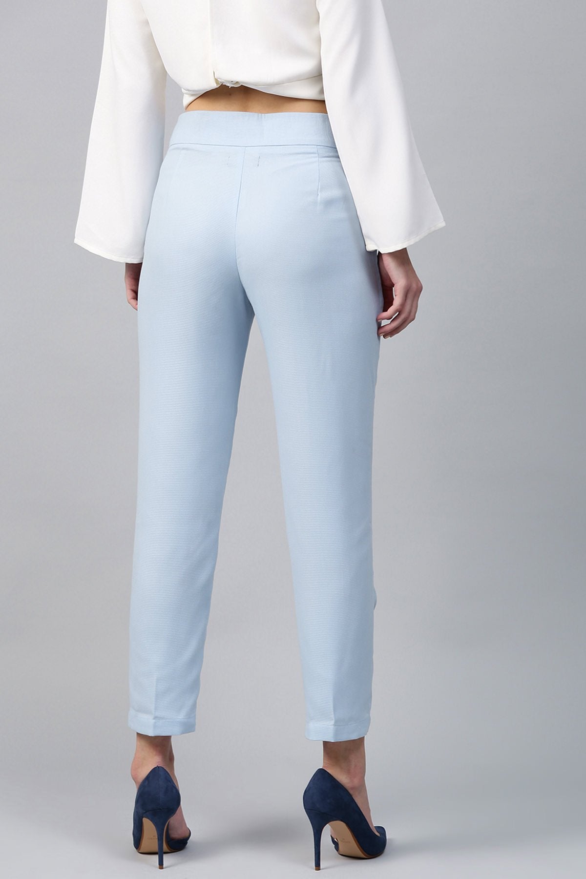 Women's Aqua Tapered Trouser