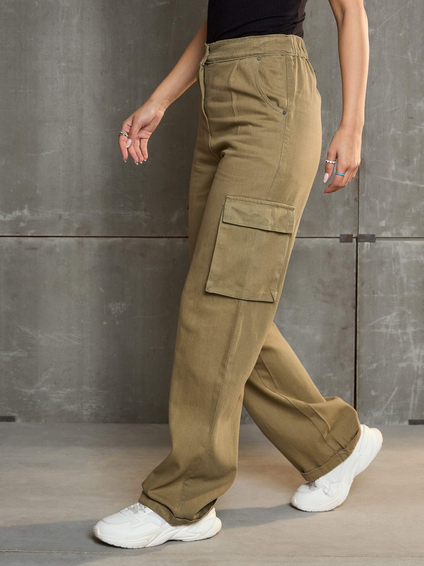 Women's Brown Box Pockets Straight Cargo Pan