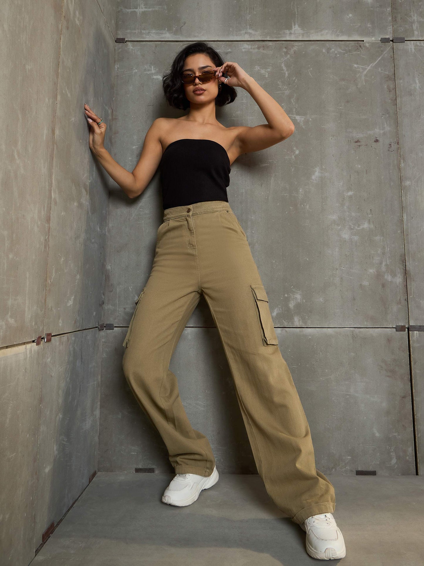 Women's Brown Box Pockets Straight Cargo Pan