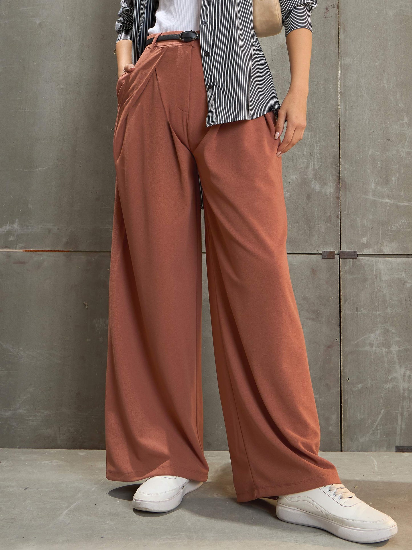 Women's Rust Front Wrap Pleated Wide Leg Pan