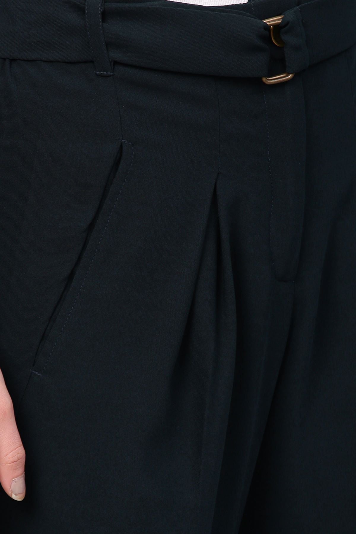 Women's Navy Tapered Pants