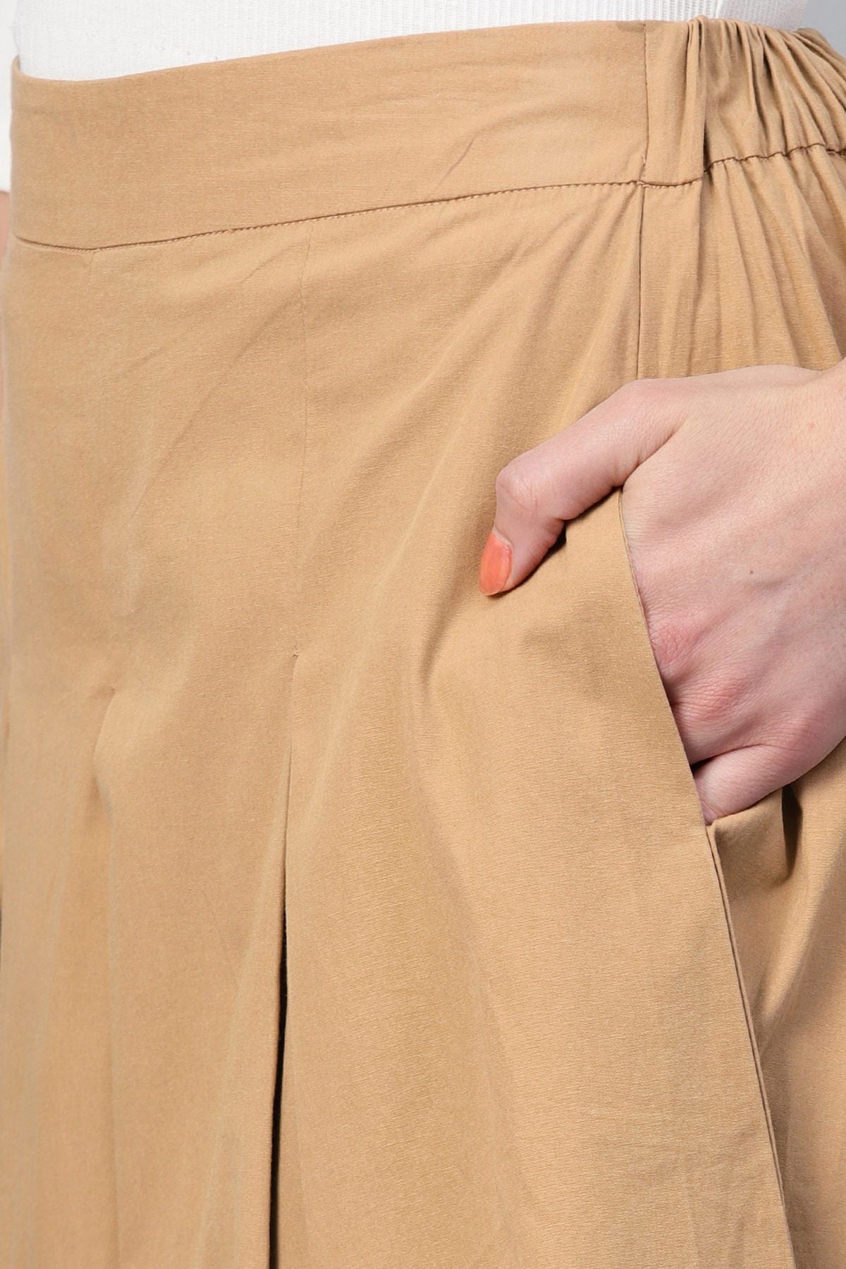 Women's Brown Box Pleats Pant