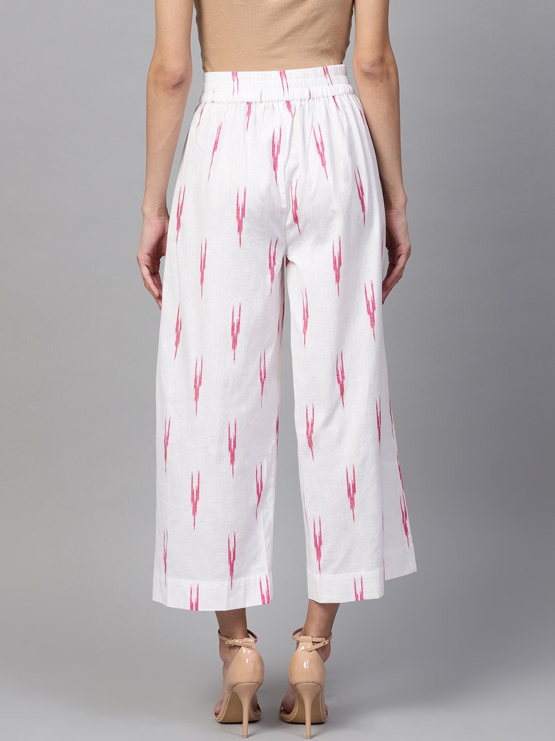 Women's White Ikat Pleated Pants