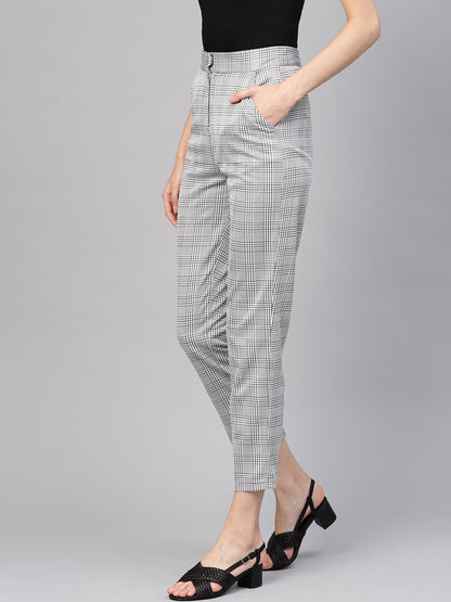 Women's Black & Grey Check Tapered Pant