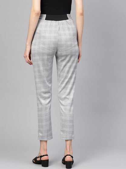 Women's Black & Grey Check Tapered Pant