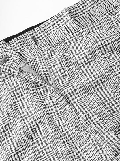 Women's Black & Grey Check Tapered Pant