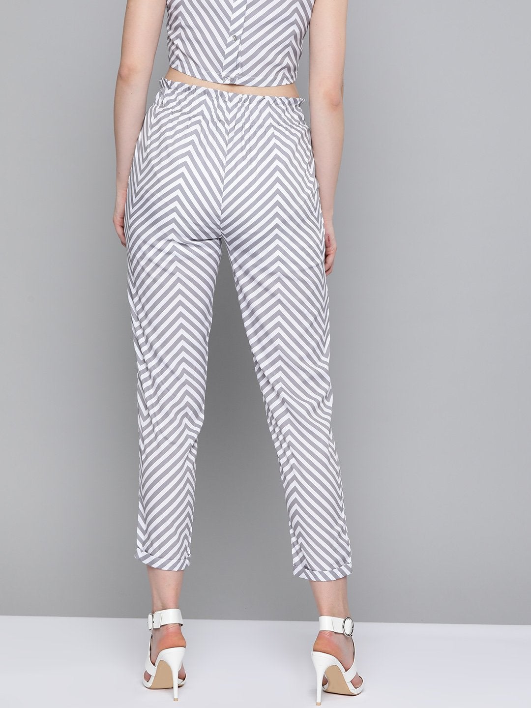Women's Grey Chevron Tapered Belted Pant