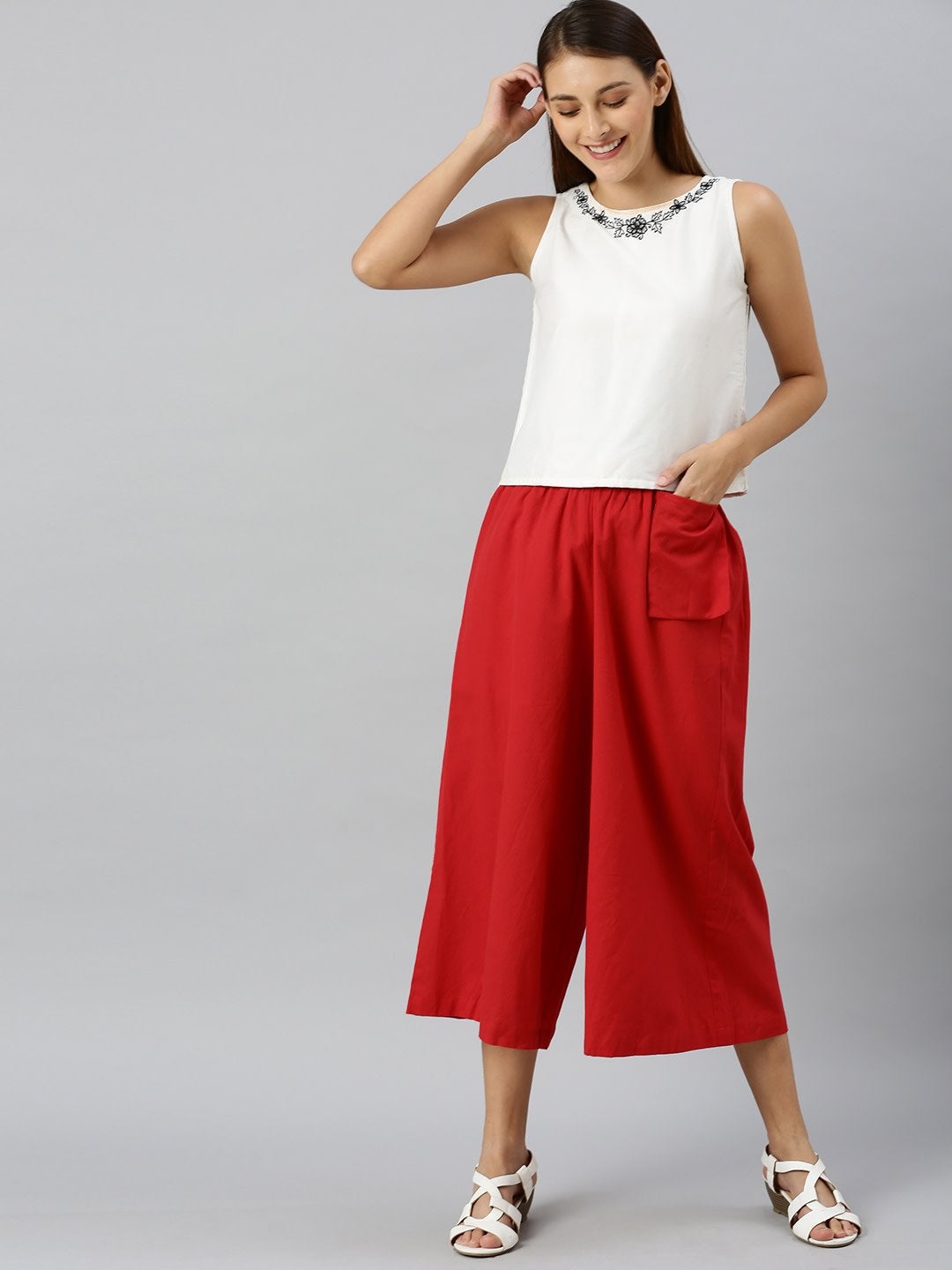 Women's Red Pocket Bag Flare Pant