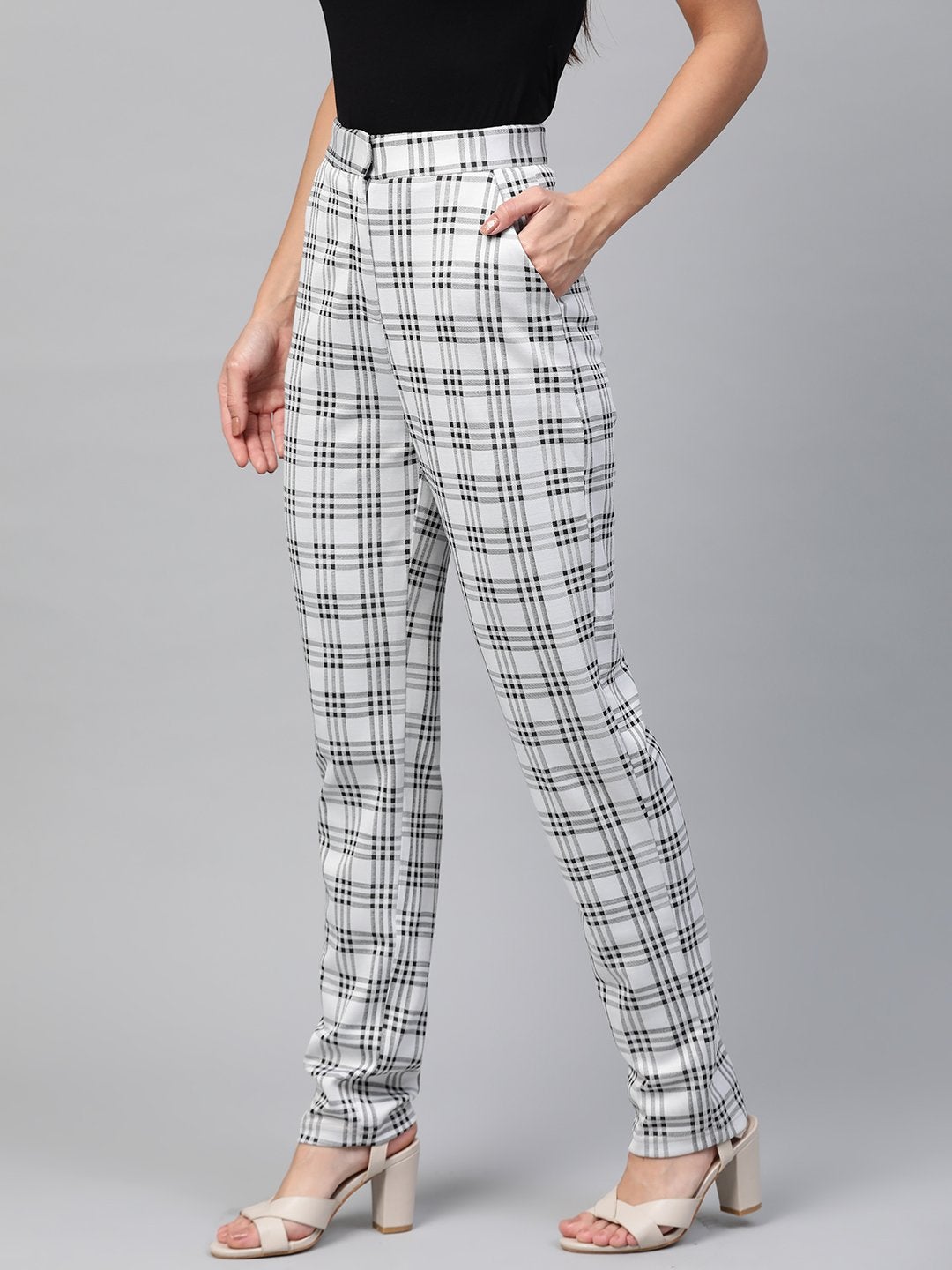 Women's Black & Grey Big Check Tapered Pant