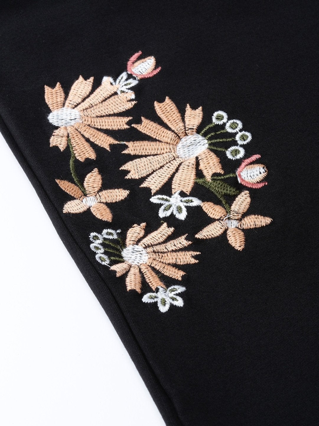 Women's Black Embroidered Jeggings