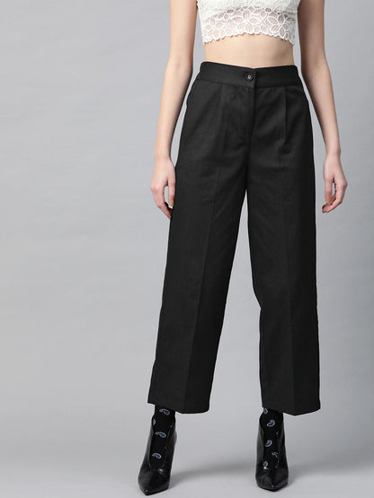 Women's Black Twill Tapered Pants