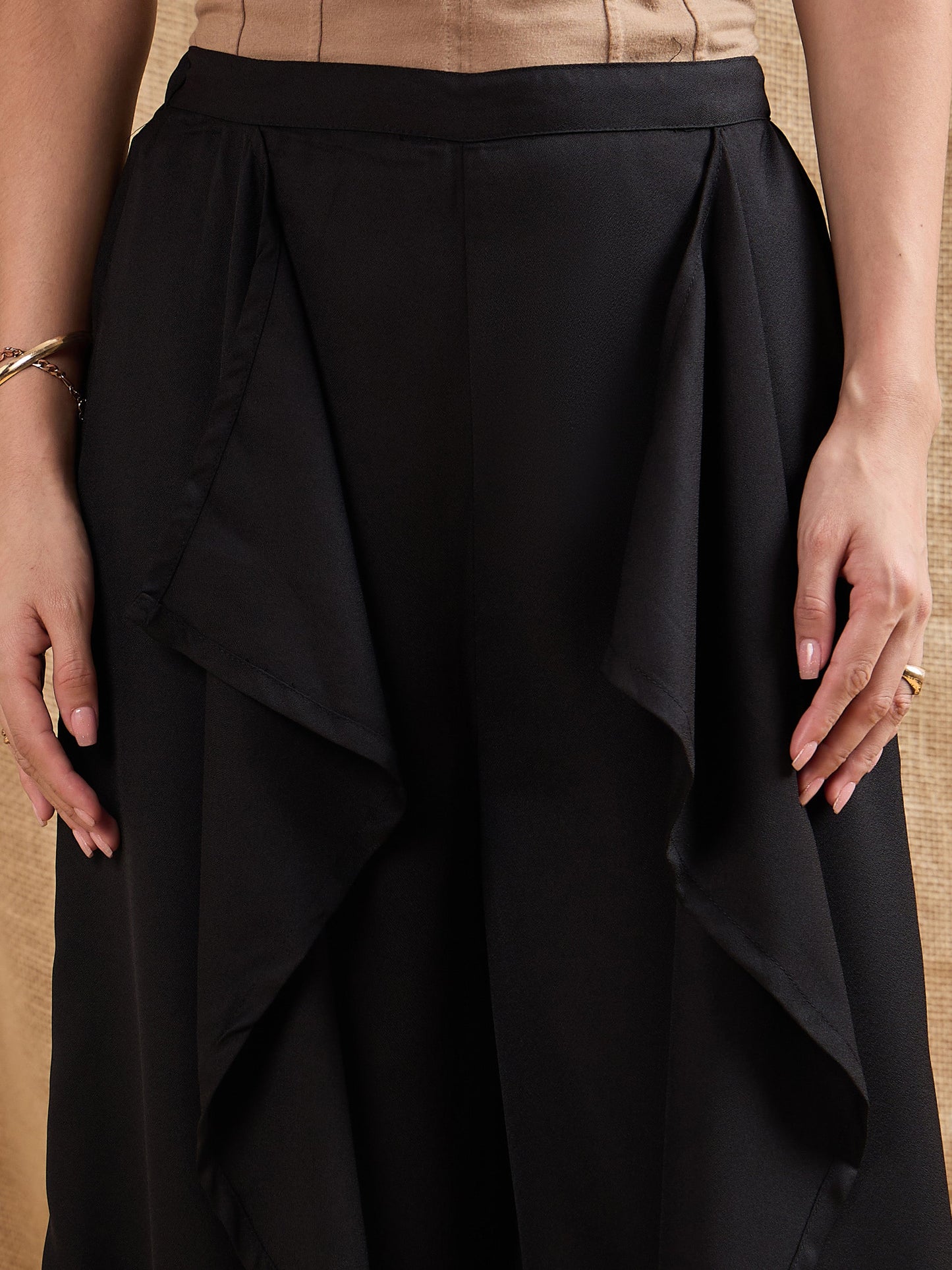 Women's Black Solid Pant