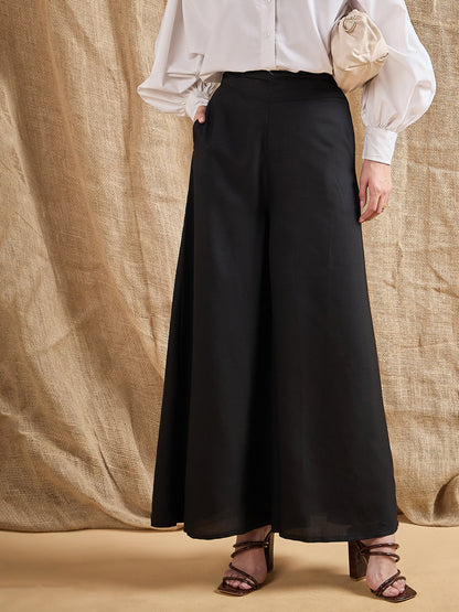 Women's Black Solid Pant