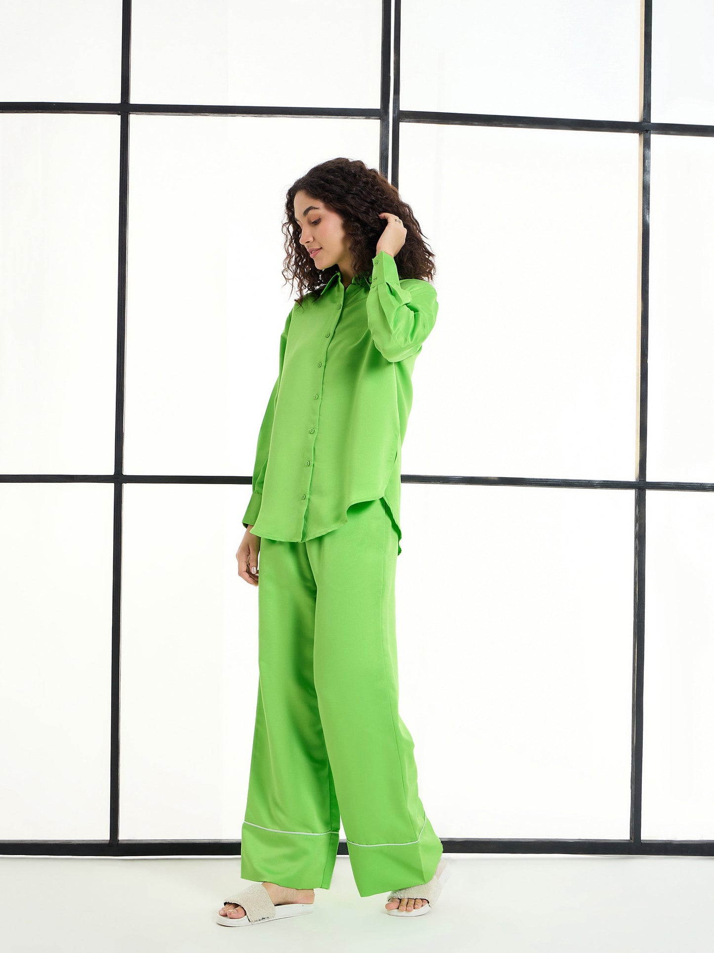 Women's Green Solid Night Suit