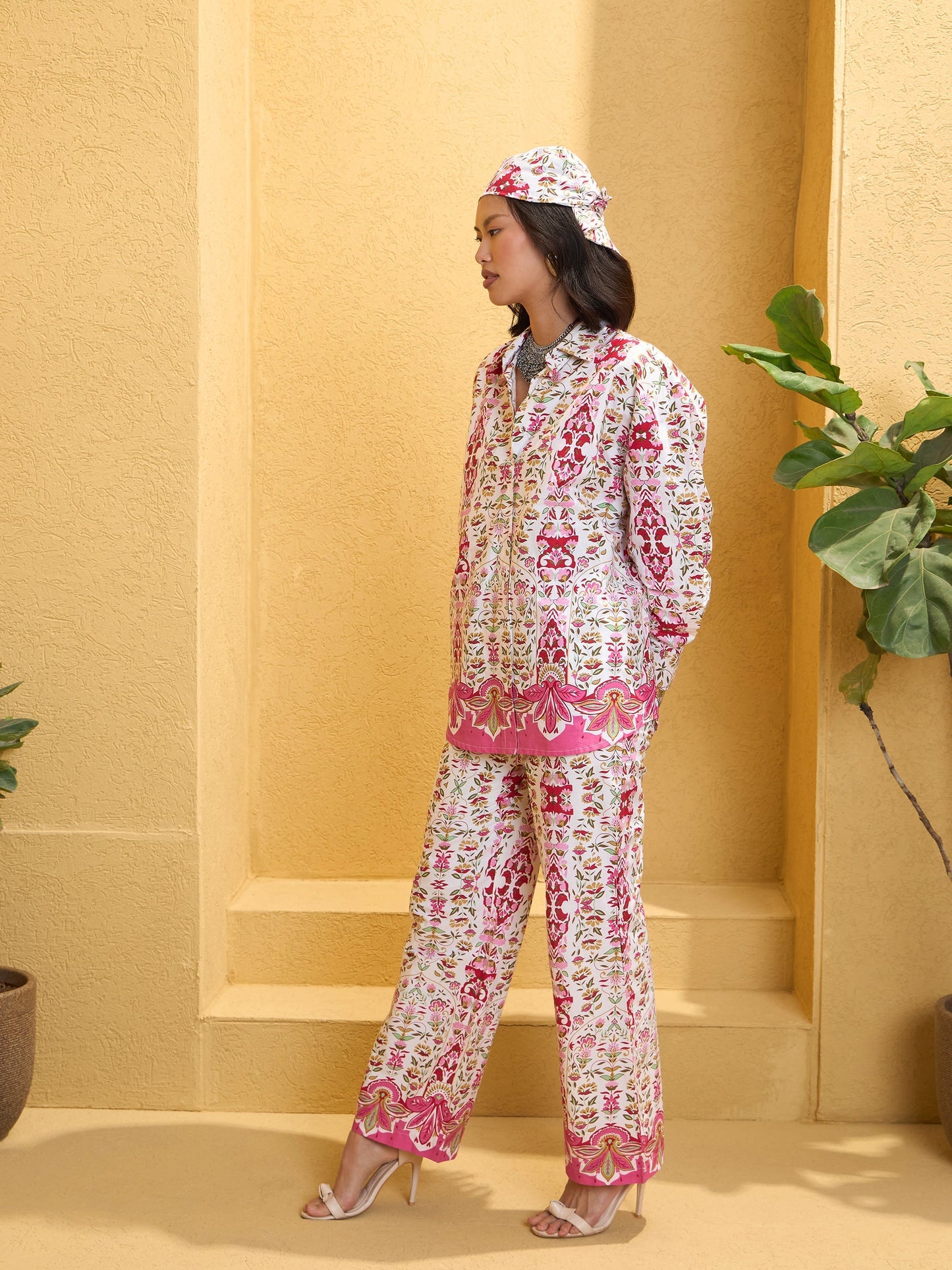 Women's Pink & White Floral Shirt With Pan