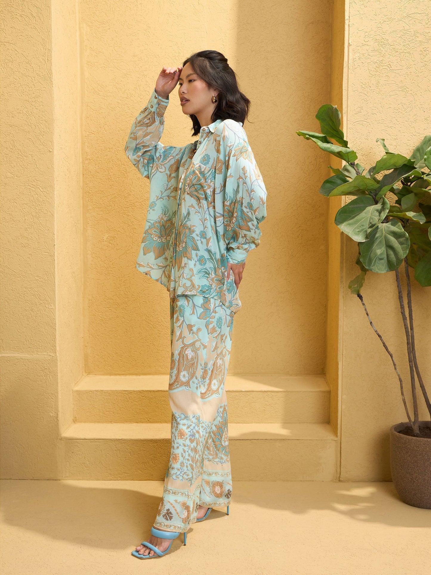 Women's Turquoise Blue Floral Shirt With Pan
