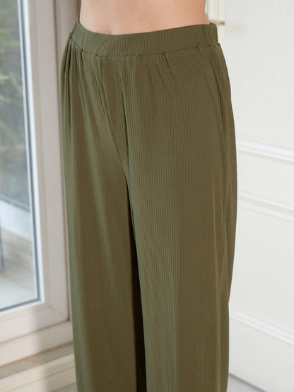 Women's Olive Rib Crop Top With Straight Pants