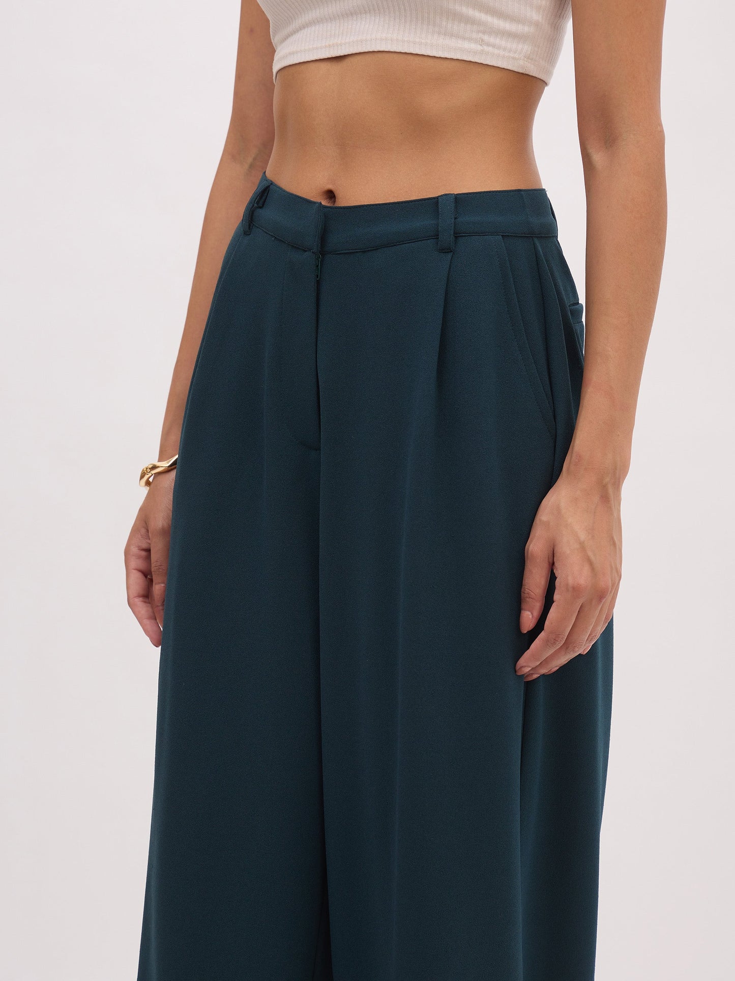 Women's Emerald Green Button Top With Cross Pocket Pants