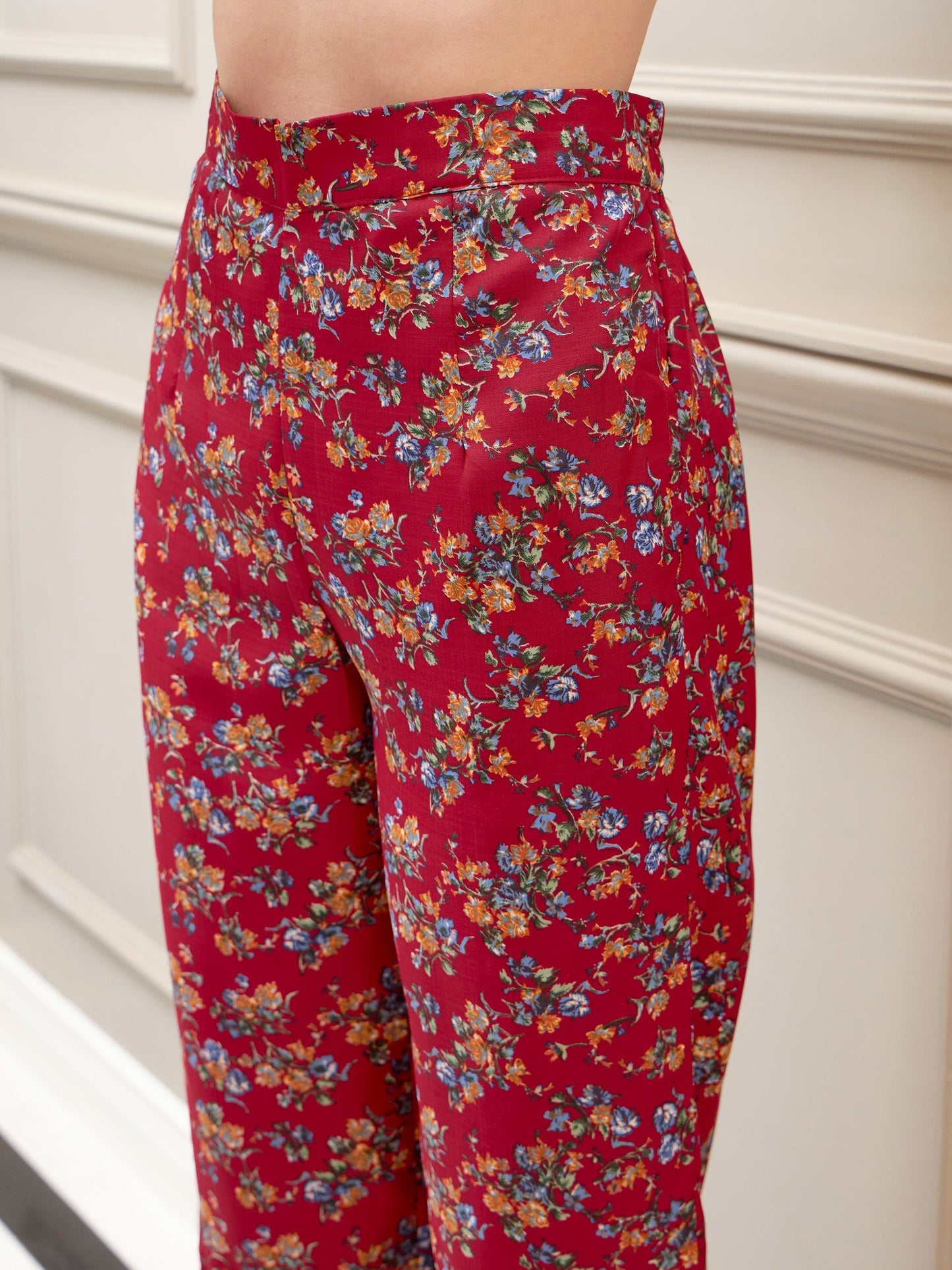 Women's Red Floral Notch Shirt With Lounge Pants & Strappy Top