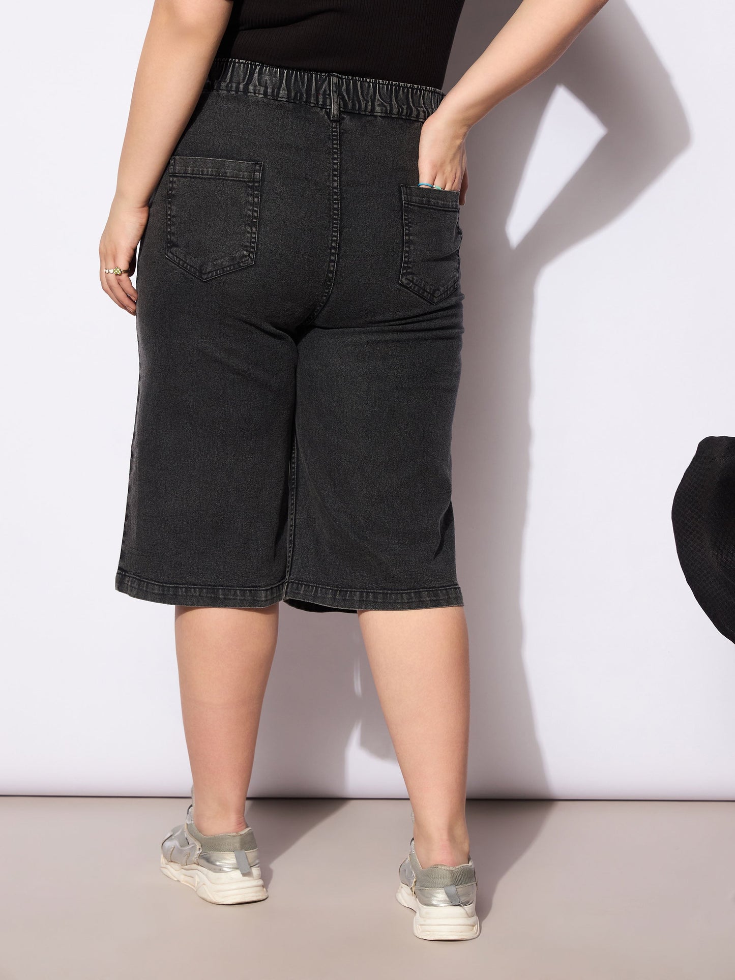 Women's Black Denim Bermuda Shor