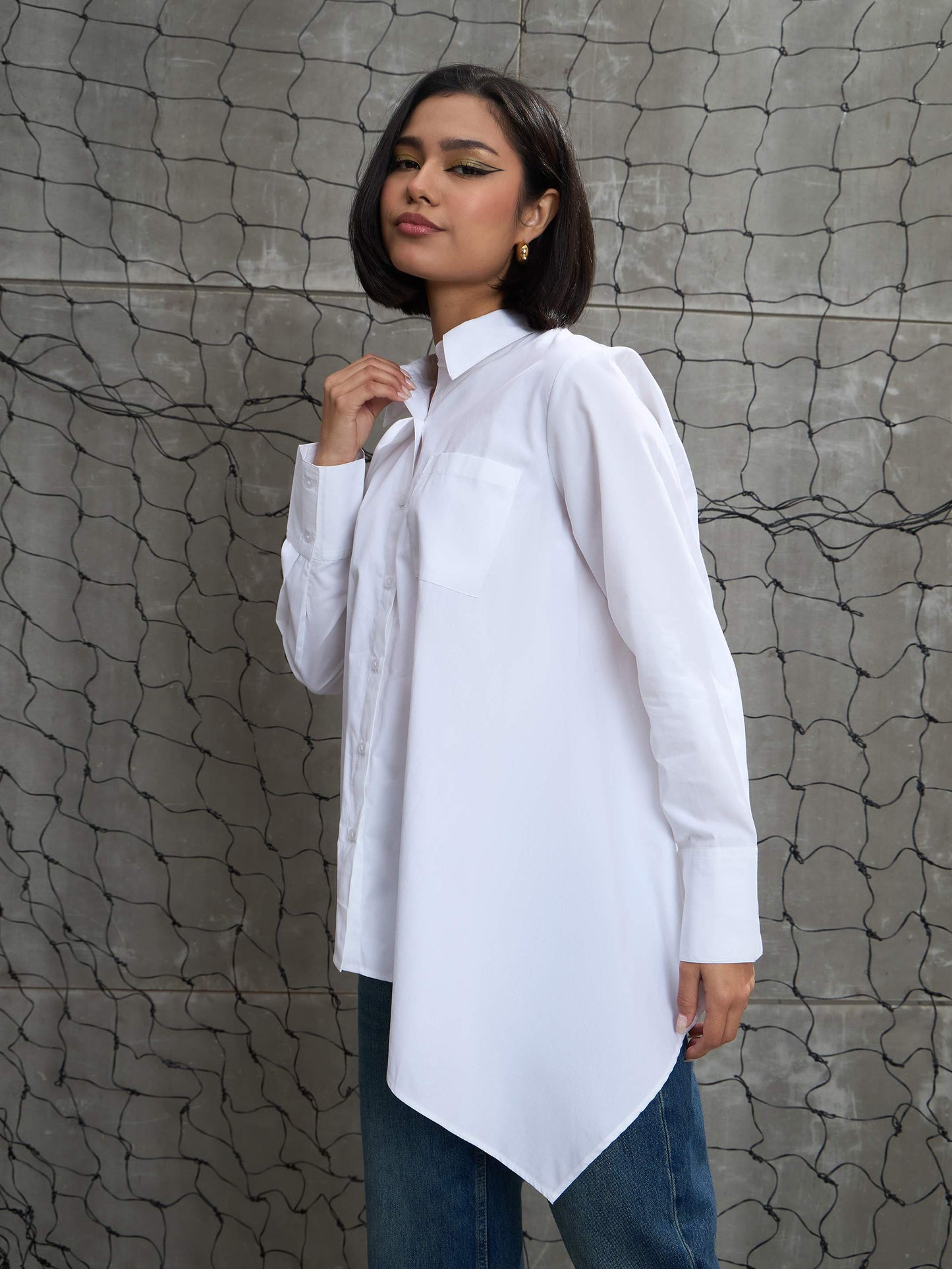 Women's White Poplin Assymetric Hem Shi