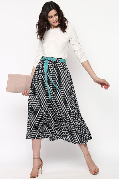 Women's Black Printed Flared Belted Midi Skirt