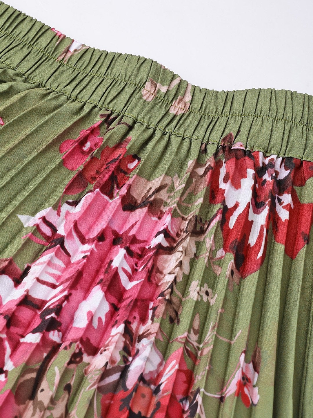 Women's Olive Floral Short Pleated Skirt