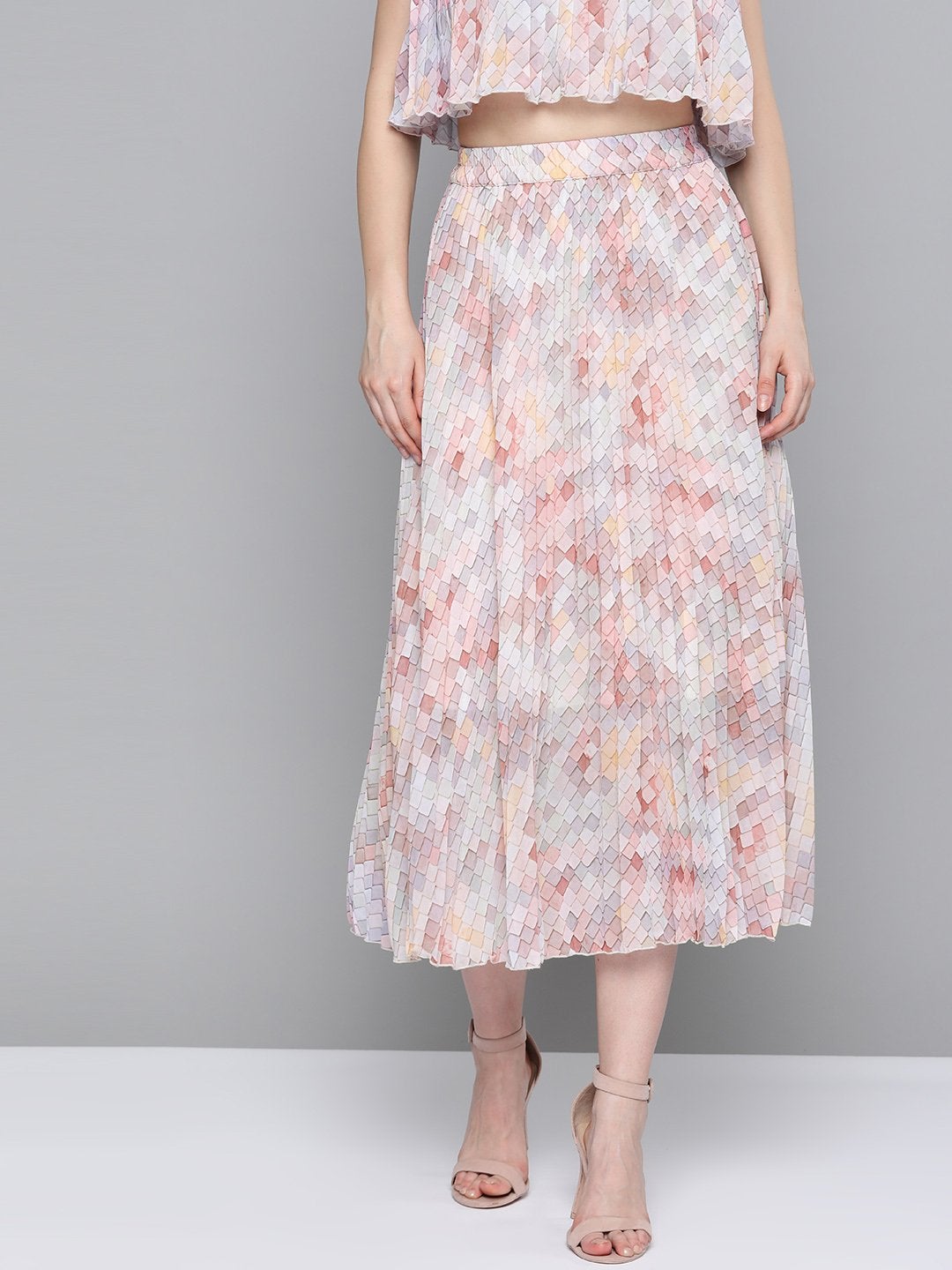 Women's Peach Tile Print Pleated Longline Skirt