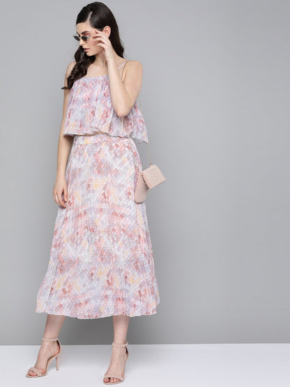Women's Peach Tile Print Pleated Longline Skirt