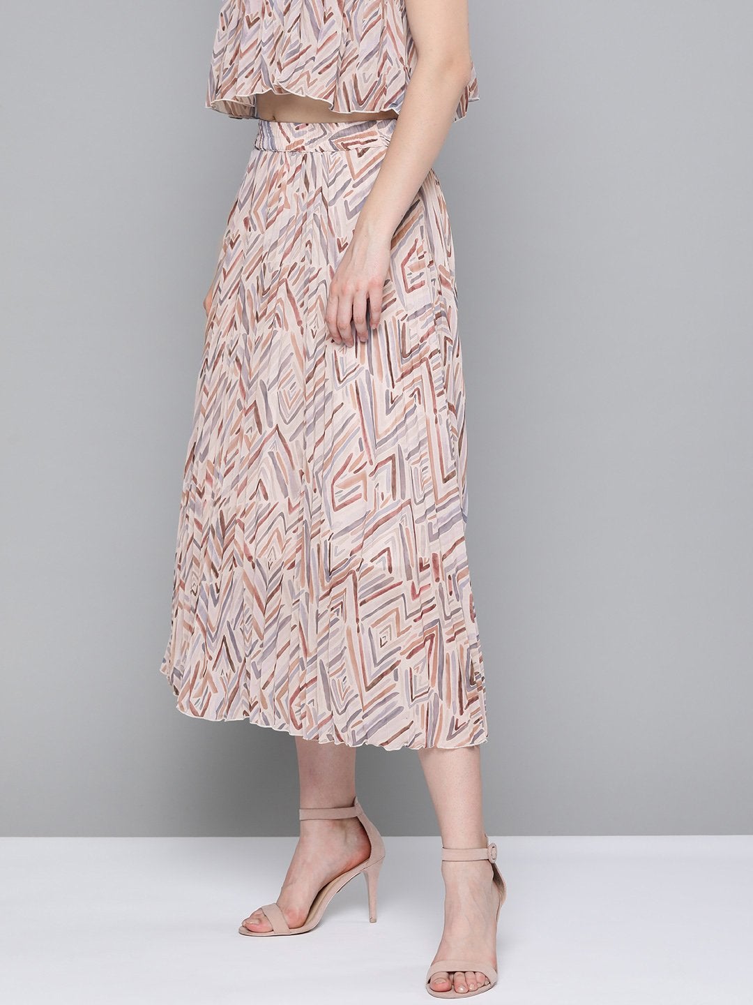 Women's Beige Geometric Print Pleated Longline Skirt