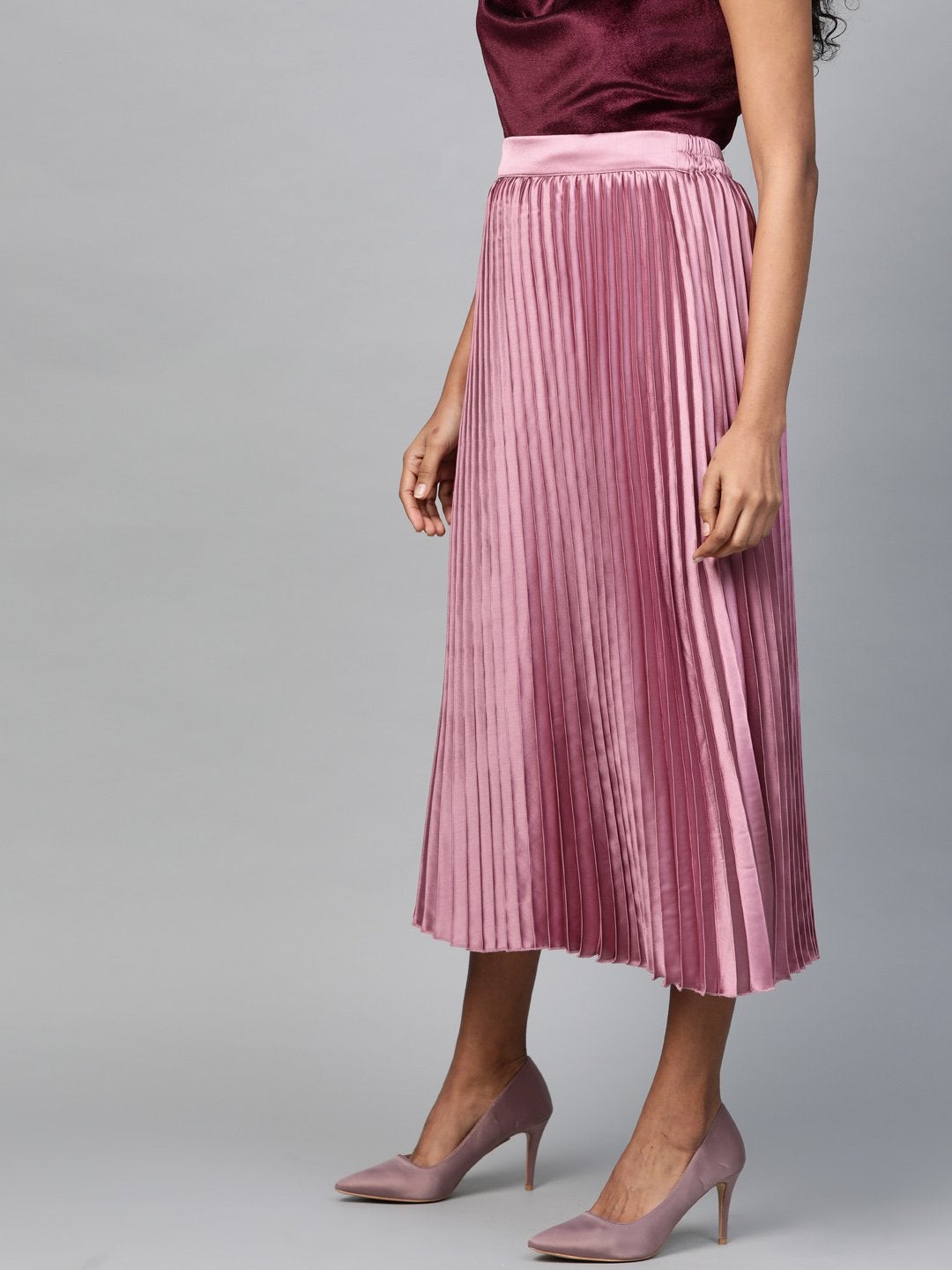 Women's Lavender Satin Pleated Midi Skirt