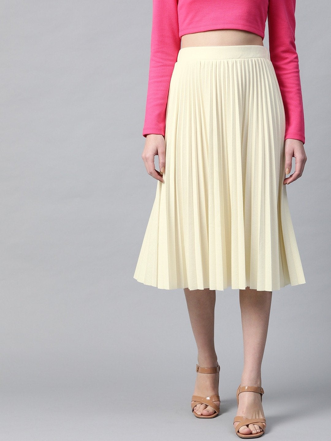Women's Off White Rib Pleated Skirt