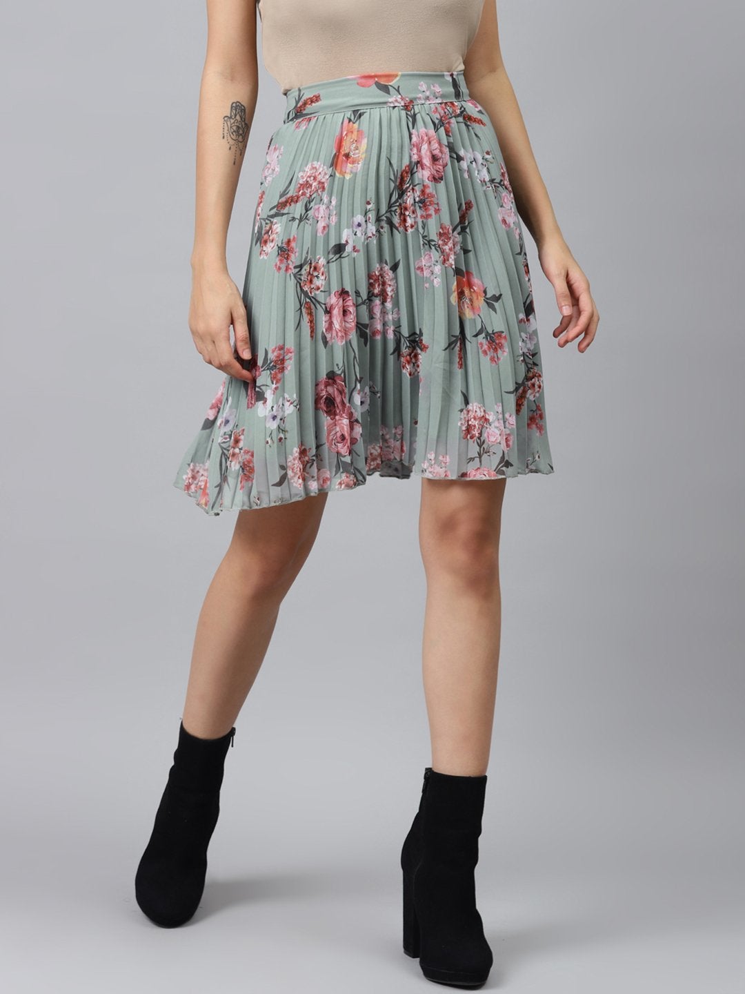 Women's Olive Floral Pleated Mini Skirt