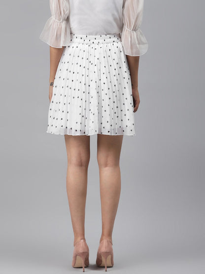 Women's White Pleated Mini Skirt With Black Hearts