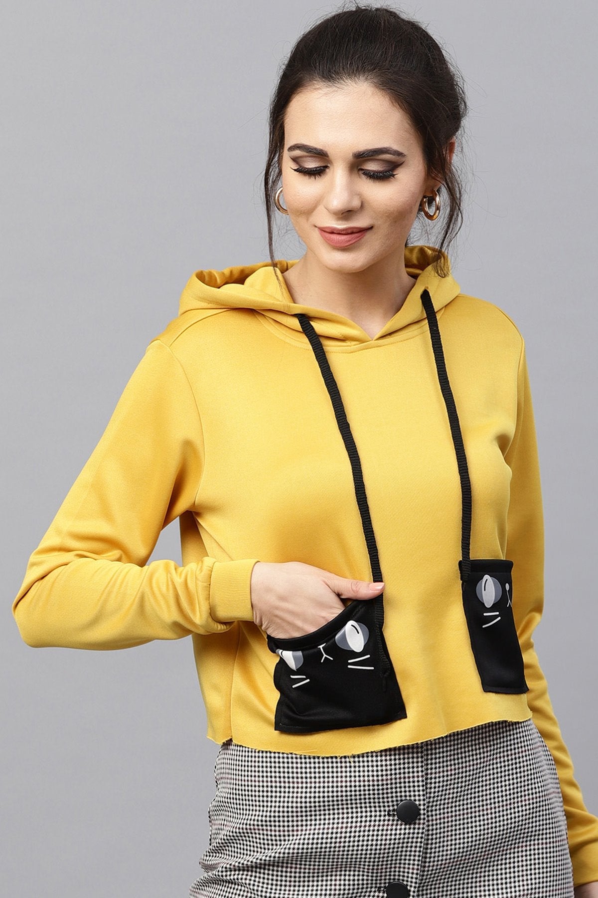 Women's Mustard Printed Pocket Crop Hoodie