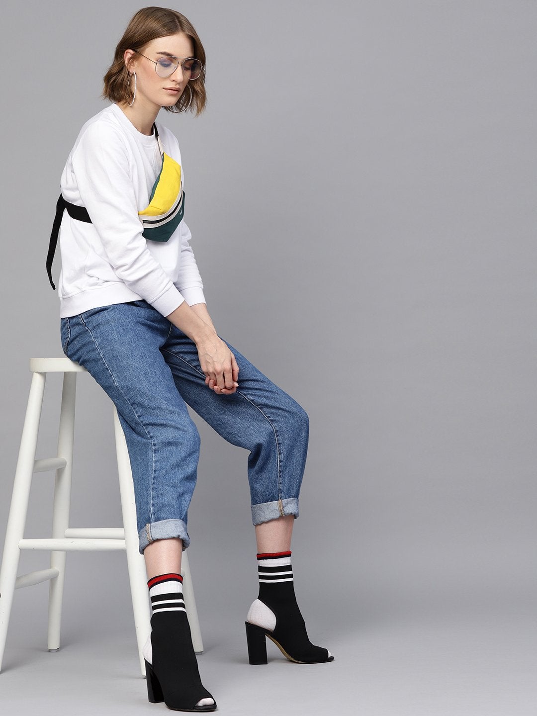 Women's White Basic Sweatshirt