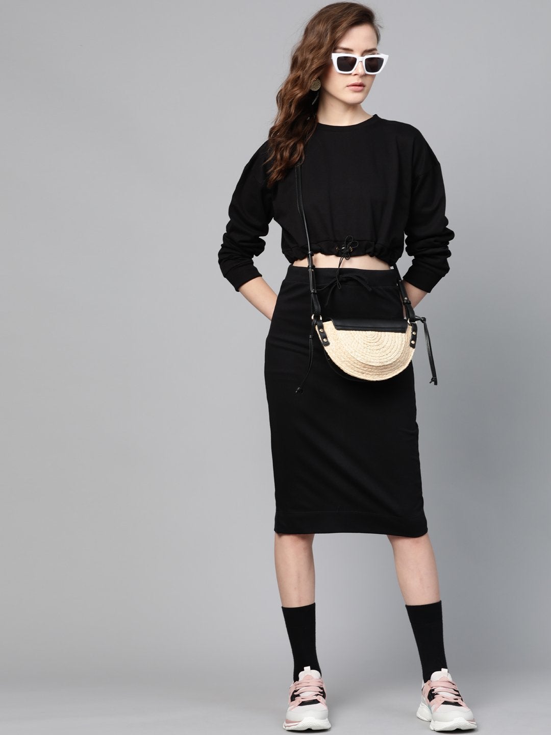 Women's Black Drawstring Crop Sweatshirt