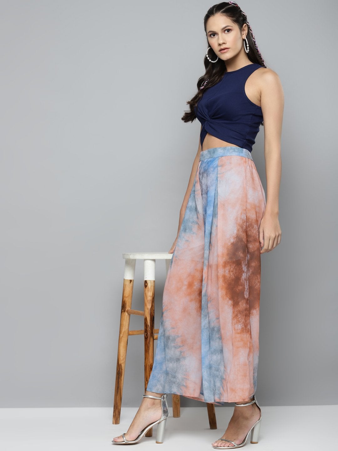 Women's Navy Blue Front Knot Crop Top