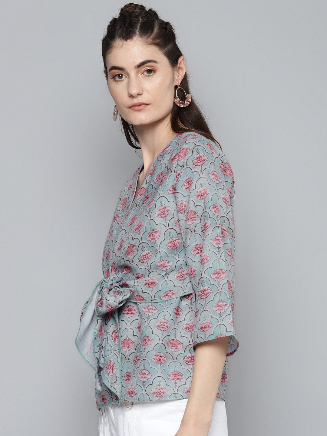 Women's Blue & Pink Floral Front Knot Top