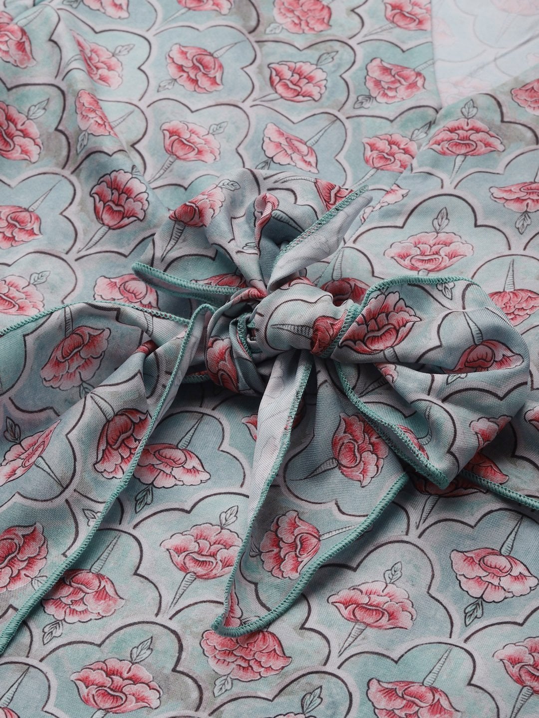 Women's Blue & Pink Floral Front Knot Top