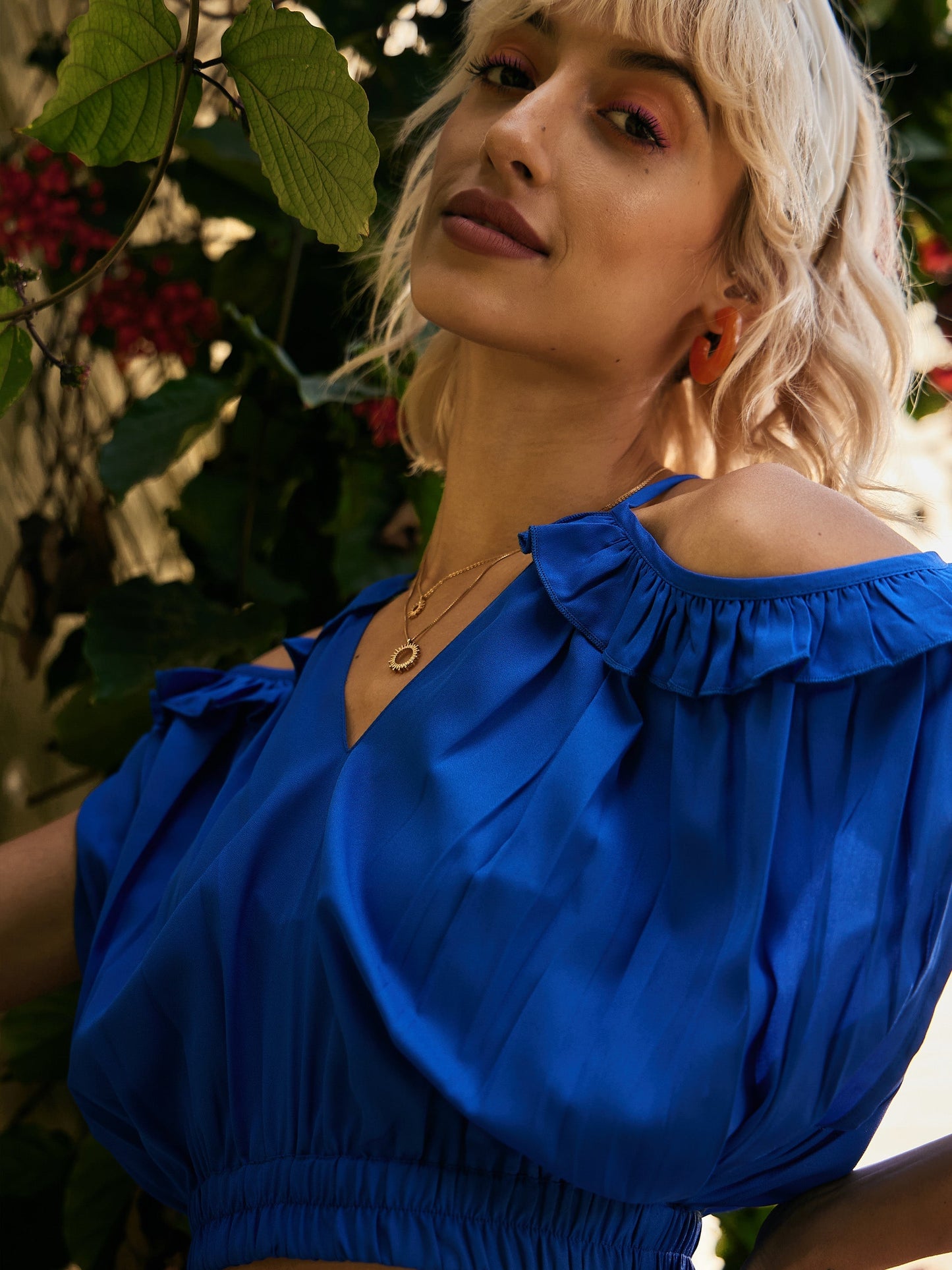 Women's Royal Blue Strappy V-Neck Tie Back Crop Top