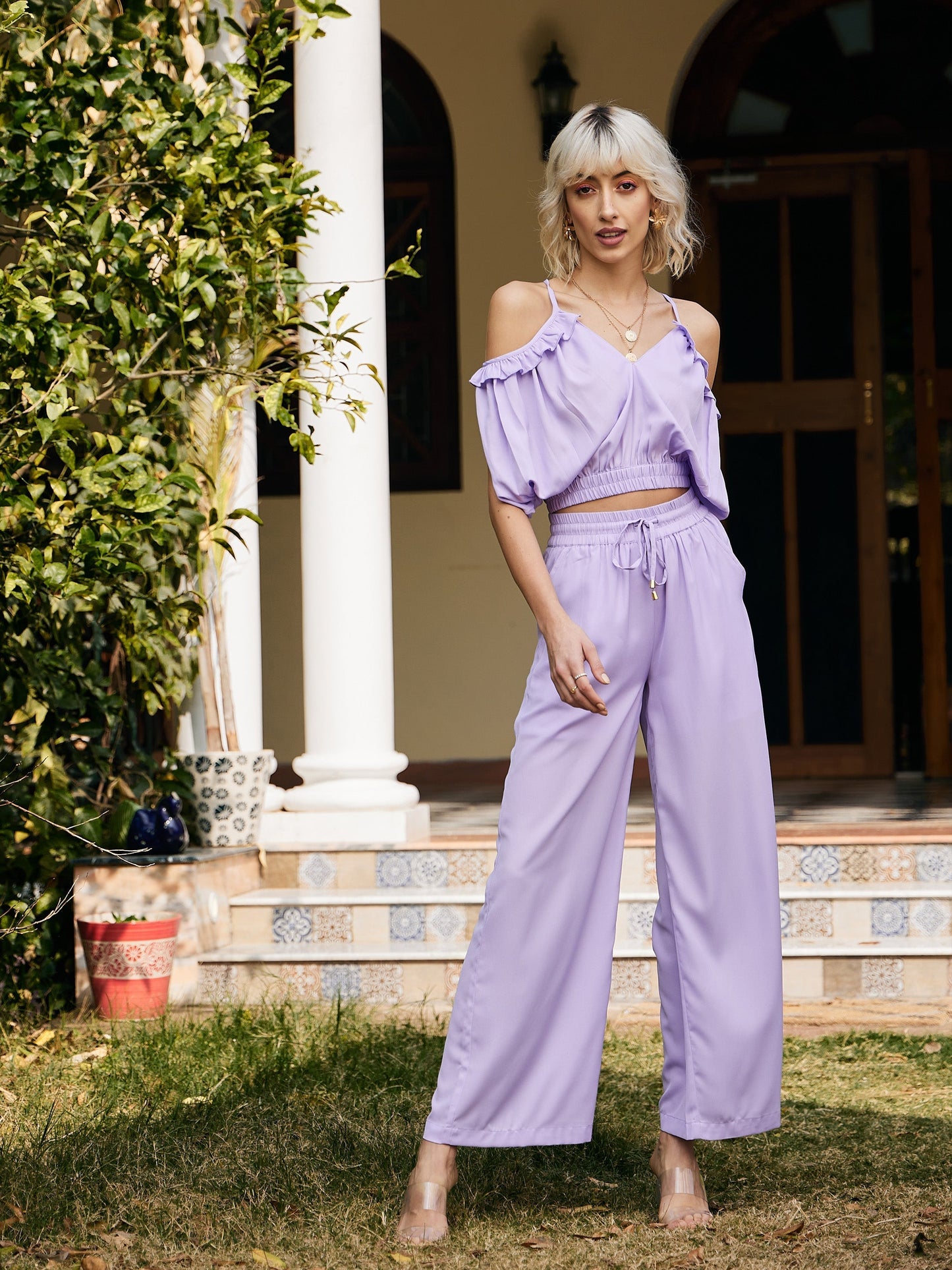 Women's Lavender Strappy V-Neck Tie Back Crop Top