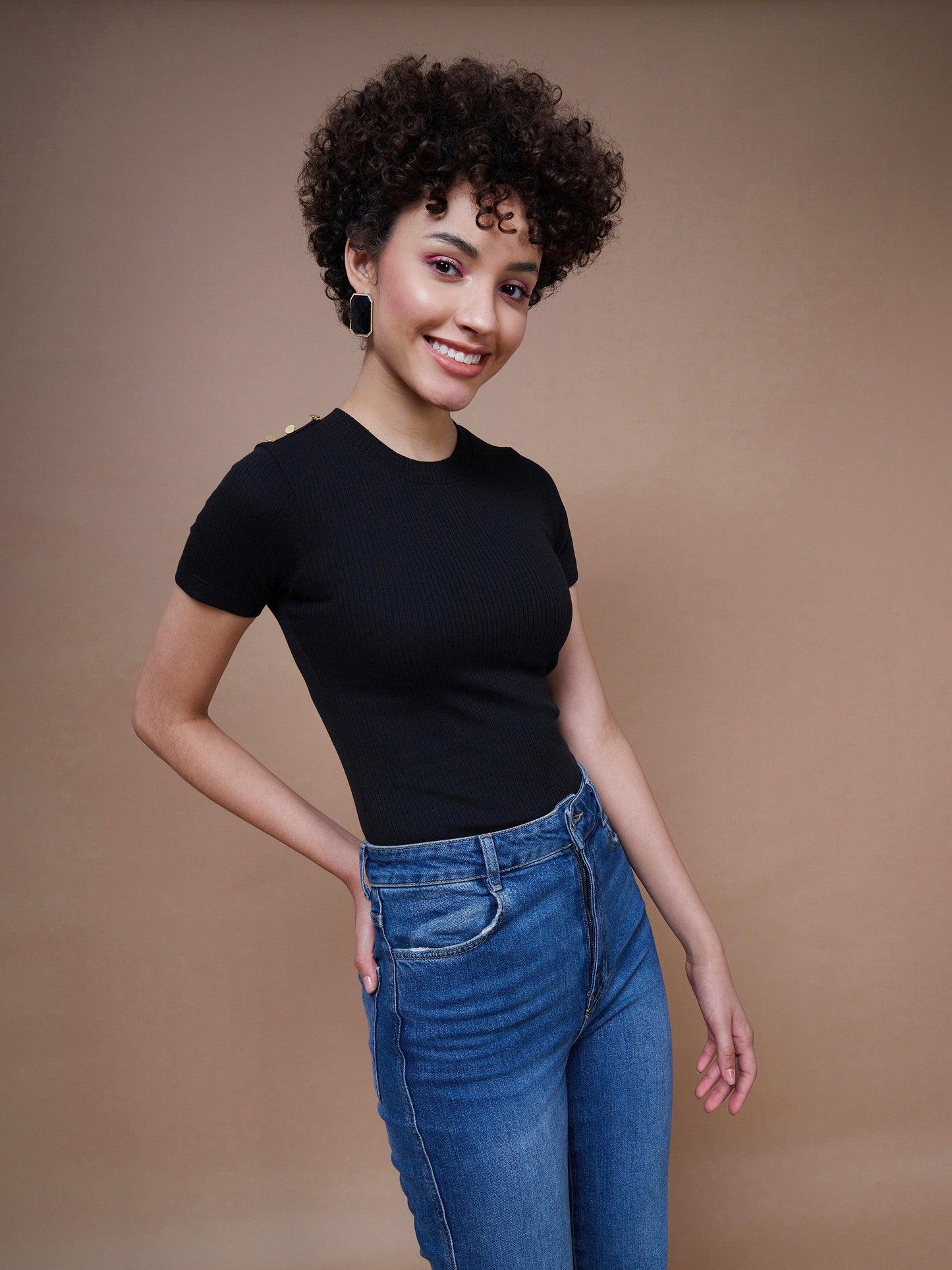 Women's Black Rib Round Neck Top