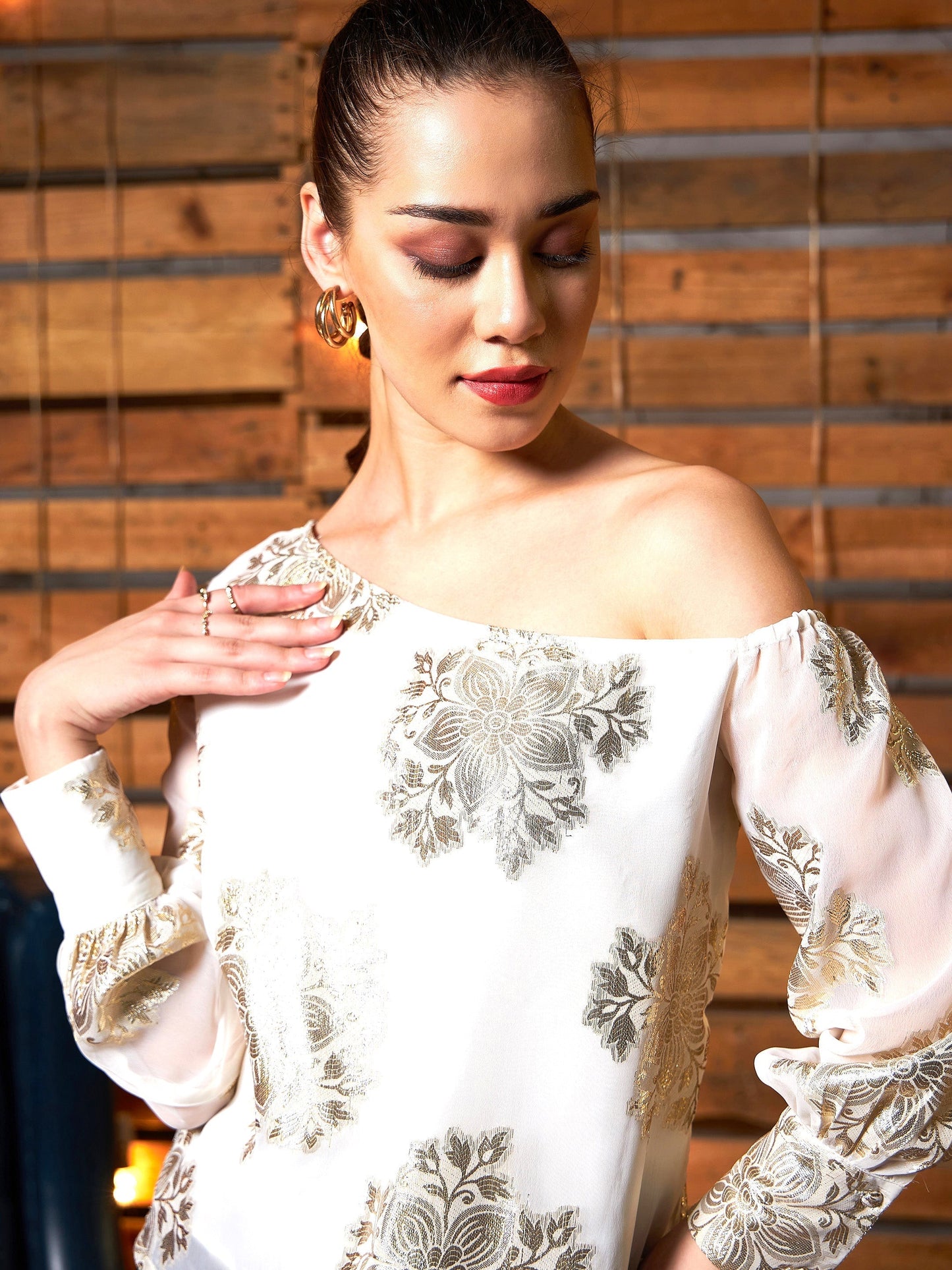 Women's White Jacquard One Shoulder Top