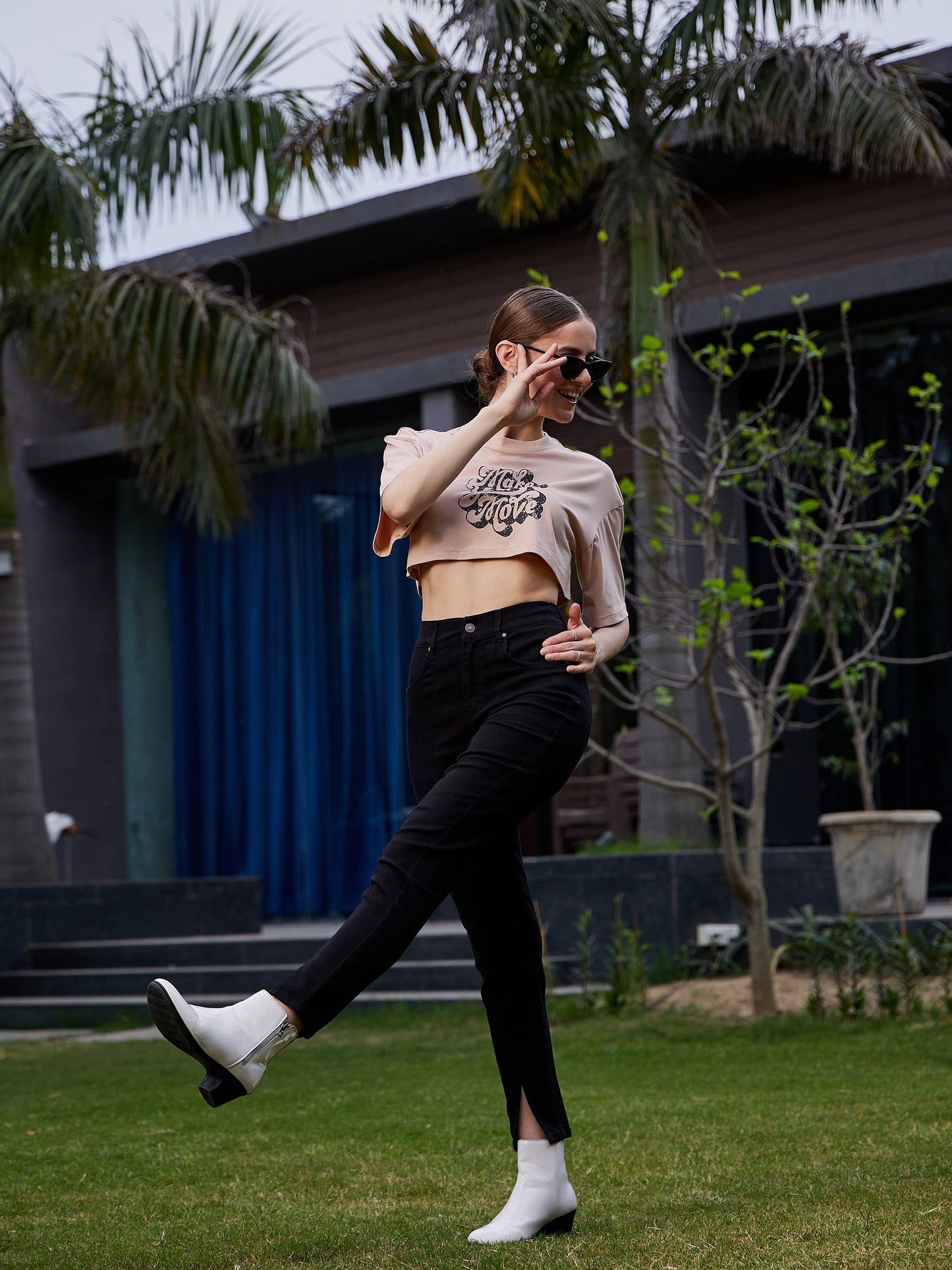 Women's Nude MAKE YOUR MOVE Print Crop T Shirt