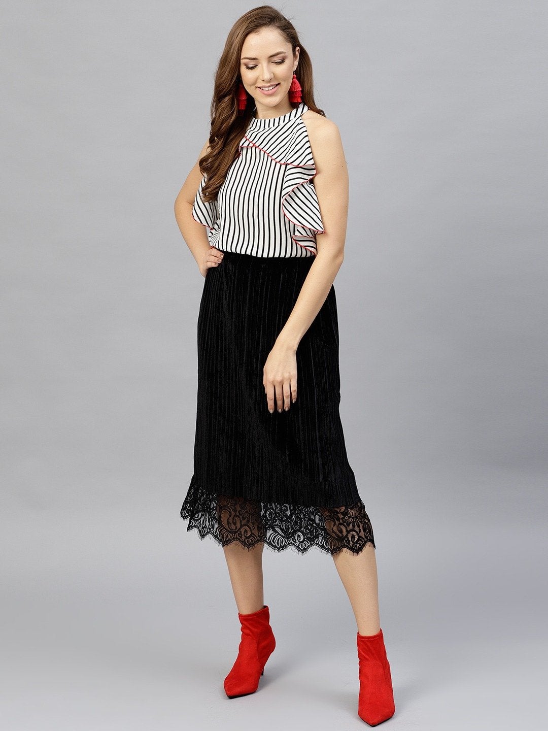 Women's Mono Striped Halter Frill Top