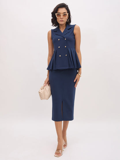 Women's Blue Sleeveless Notch Collar Button Top