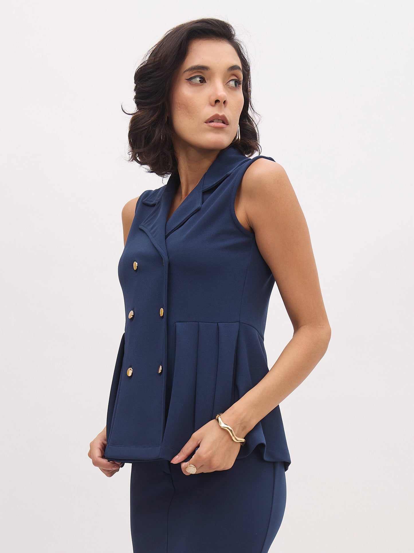 Women's Blue Sleeveless Notch Collar Button Top